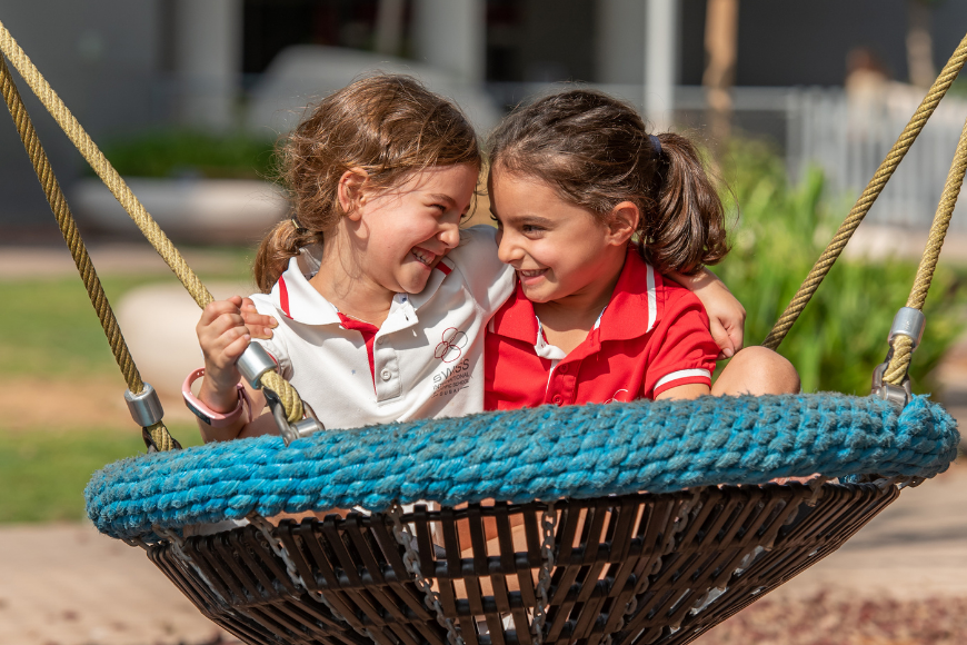 Does Knowing a Second Language From an Early Age Make Kids Smarter? Does Knowing a Second Language From an Early Age Make Kids Smarter?